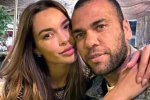 双喜临门！阿尔维斯被判无罪释放三天后，妻子社媒宣布怀孕