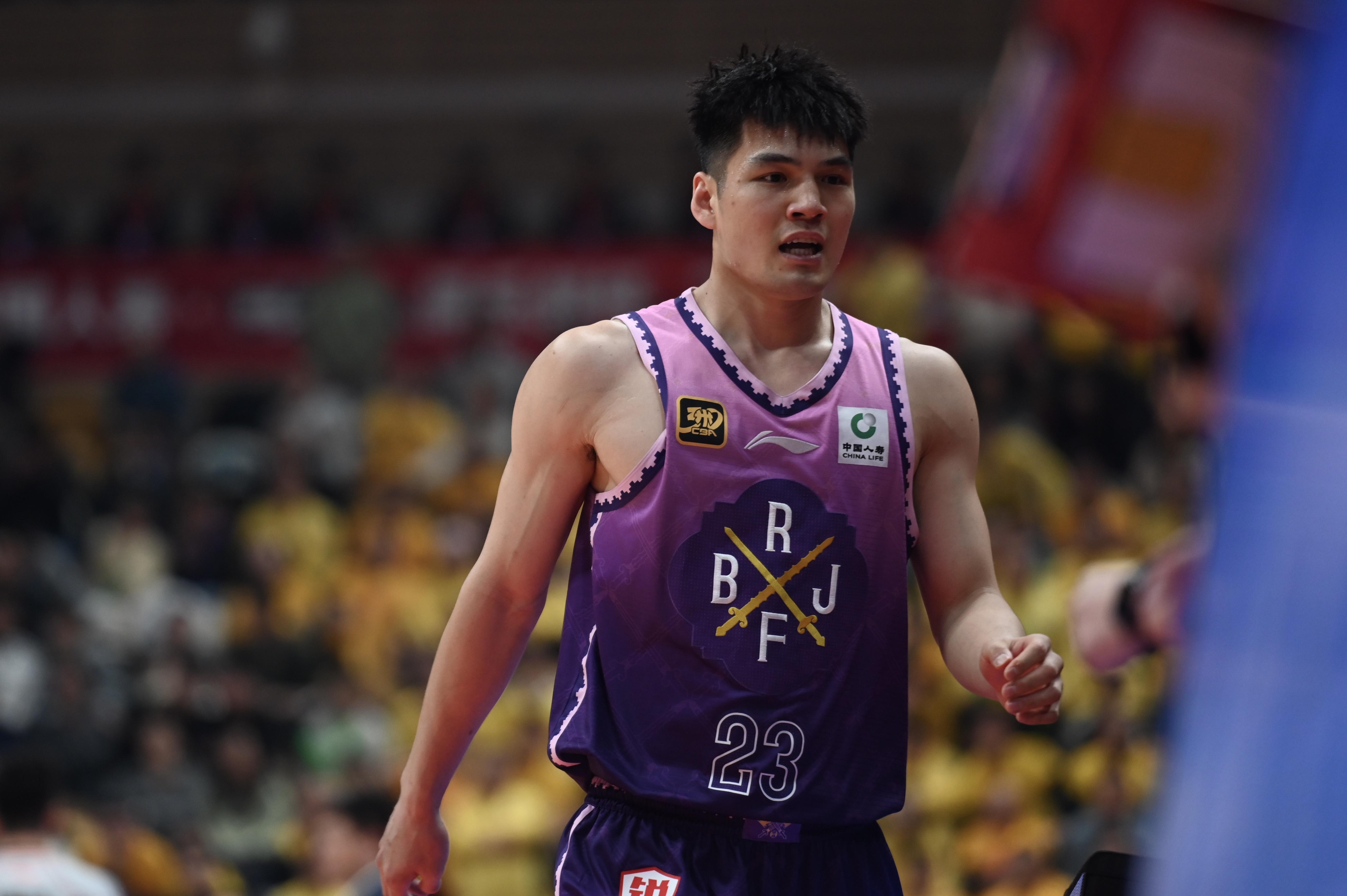 米乐体育-媒体人评三方交易：北控最赚 广东后续围绕徐昕交易还有很大悬念