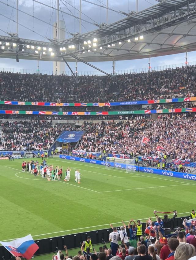 1718678865563054210.jpg 4.jpg