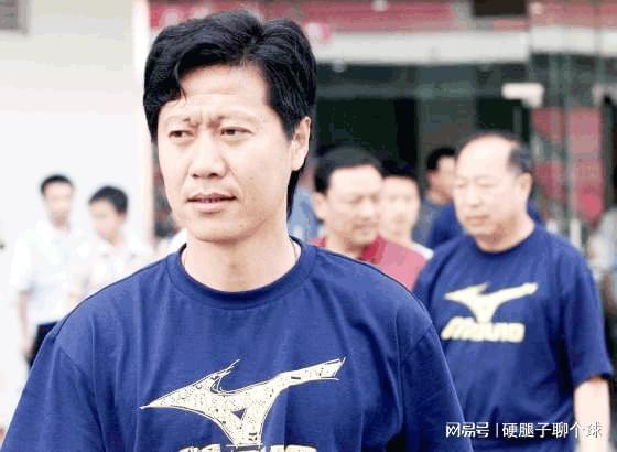 米乐体育-他是老辽足阵中“奔跑的羚羊”，为了家乡球队毅然复出，柳忠长
